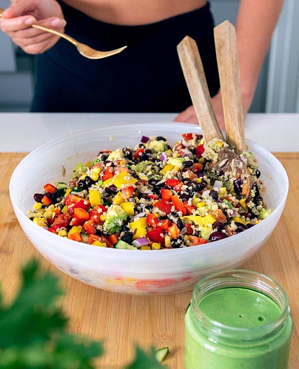 RAINBOW QUINOA SALAD 🌈