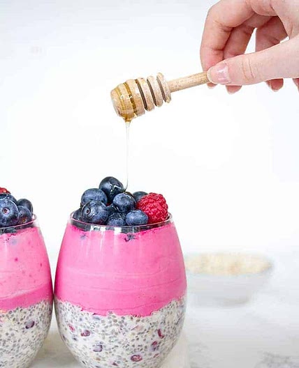 Overnight Oats Breakfast Parfait