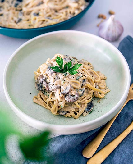 CREAMY MUSHROOM PASTA 🍝🍄