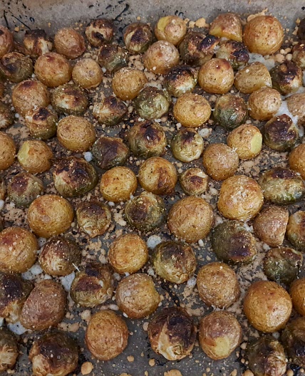 Gerösteter Rosenkohl mit Drillingen