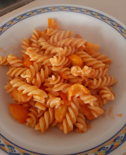 Pasta cremosa ai pomodorini
