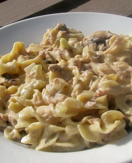 Cassanoodleroll (Tuna Noodle Casserole)