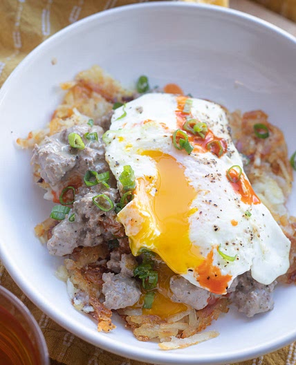 Whole30 Sausage Gravy Bowls