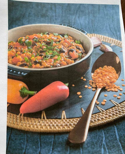 MEXICAN BLACK BEAN CHILLI