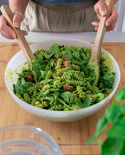 PISTACHIO PESTO PASTA SALAD (meal-prep)