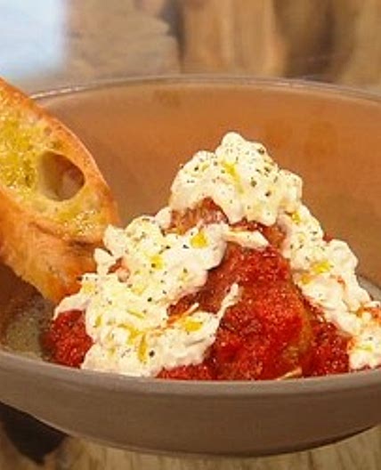 Meatballs in tomato sauce with burrata and crostini – Saturday Kitchen Recipes