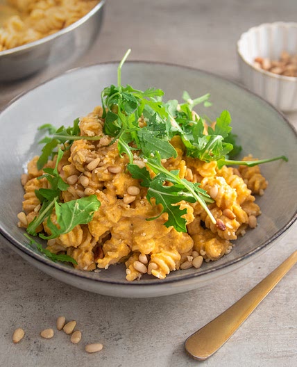 HIGH-PROTEIN PUMPKIN PASTA
