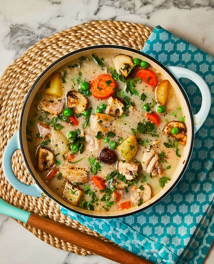 One pot creamy chicken & vegetable fricassee 