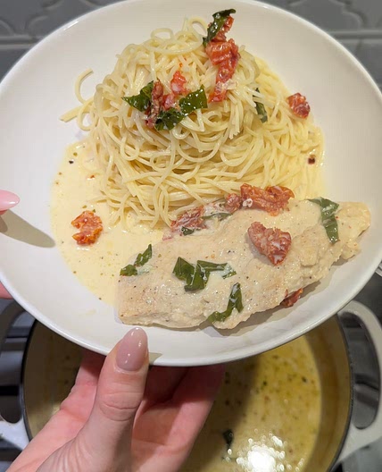 Creamy sun dried tomato chicken