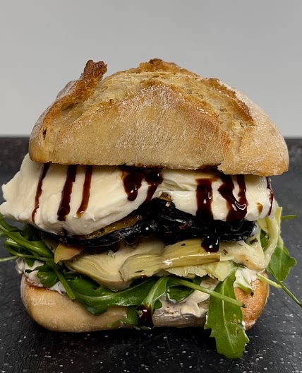 Antipasti sandwich