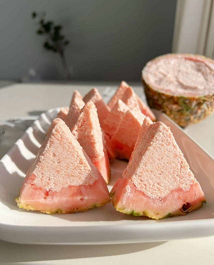 Pineapple Ice Cream (3 ingredients pink pineapple bing chilling)