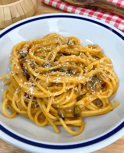 MUSHROOM CARBONARA 