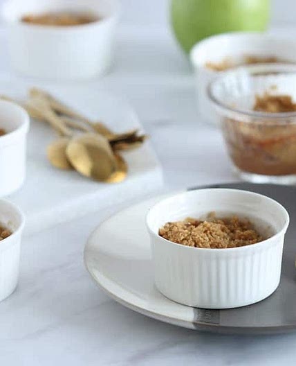 Passover Apple Crumble (Parve)