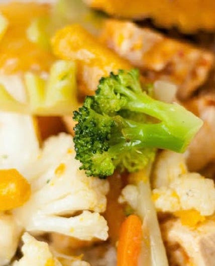 One Pan Tofu, Cauliflower & Broccoli with Rice - 800+