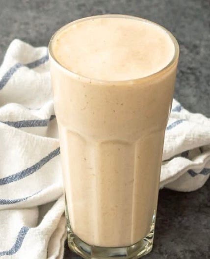 Peanut Butter & Banana Smoothie - 800+
