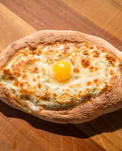 Adjaruli Khachapuri