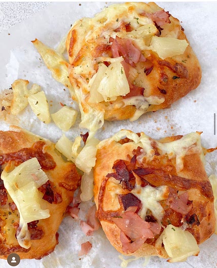 Clean Treats - Hawaiian Pizza Pockets