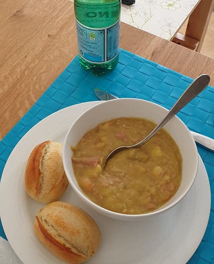 Maré's Pea & Ham soup