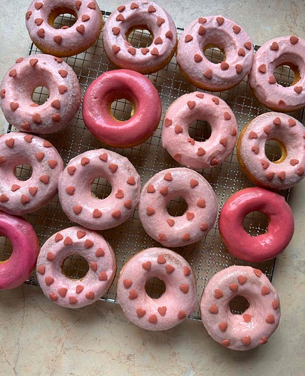 Valentine’s Day donuts 💖