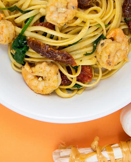 Sun Dried Tomatoes and Scampi Pasta 🦐