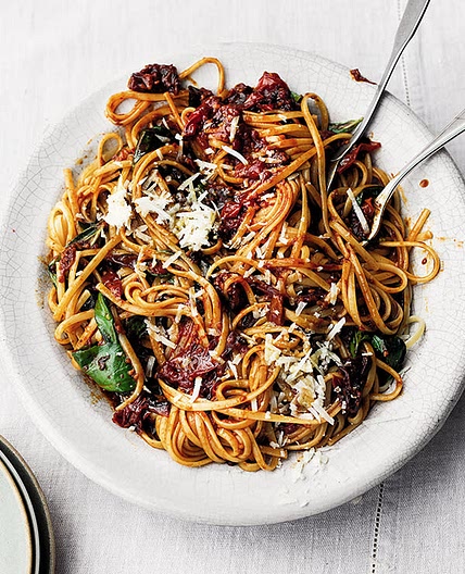 Fettuccine with spiced cherry tomato sauce (Ottolenghi)