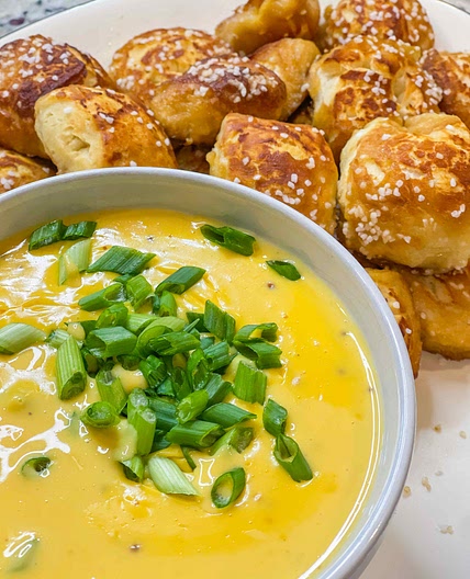Easy beer cheese dip 
