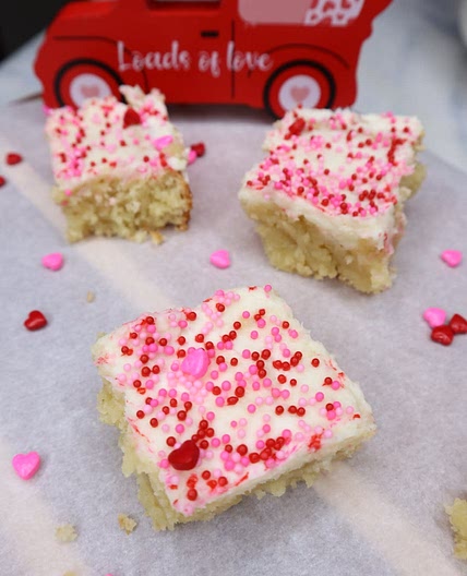 Low Carb Sugar Cookie Bars