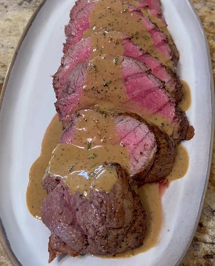 Steak with Peppercorn Sauce