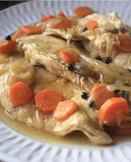 Pechuga de pollo en escabeche