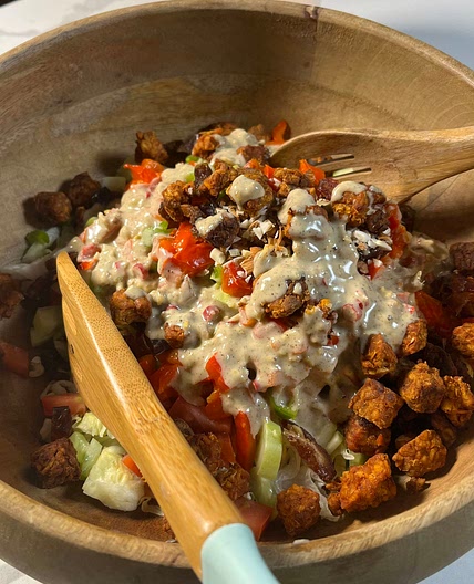 Peri Peri Tempayy Mediterranean Salad with Creamy Lemon Dressing