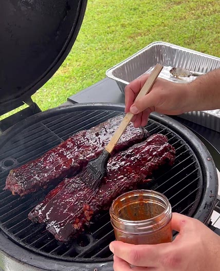 Berry Chipotle Glazed Ribs