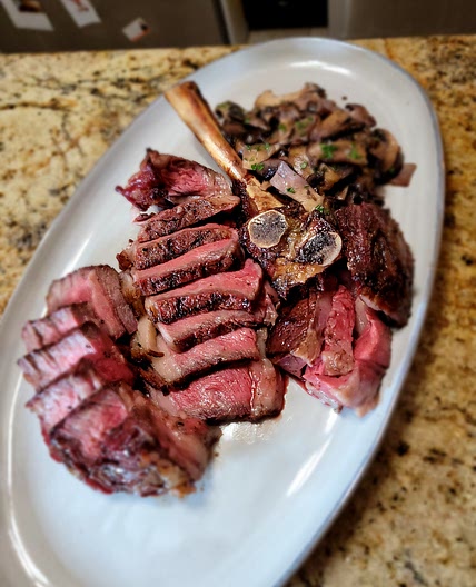 Tomahawk Steak
