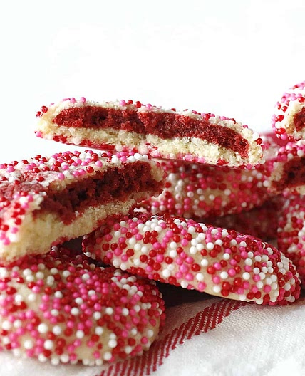 Red Velvet Stuffed Cookies