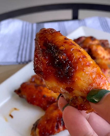 Sticky Asian wings