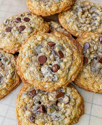 Oatmeal chocolate chip cookies