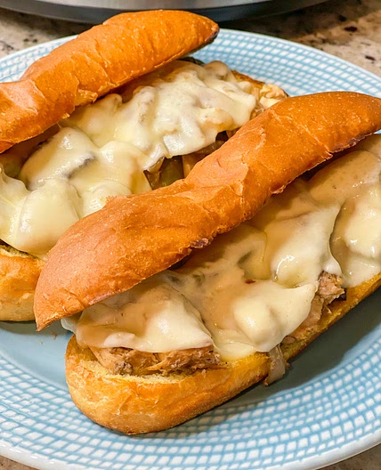 Crockpot Chicken Philly Cheesesteak 