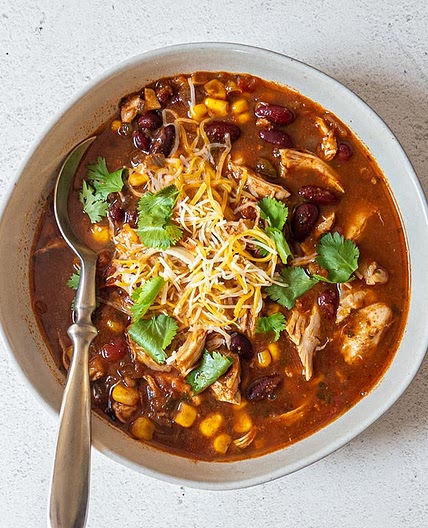 Slow cooker chicken taco soup