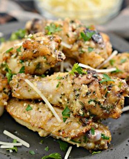 Keto Garlic Parm Wings