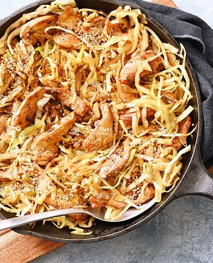 Black Pepper Chicken and Cabbage Stir-Fry