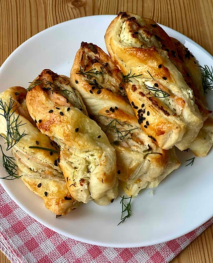 Salmon and Cream Cheese Twists 