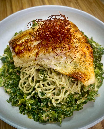 Creamy Spinach Mazemen with Red Snapper