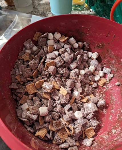 S'more mix
