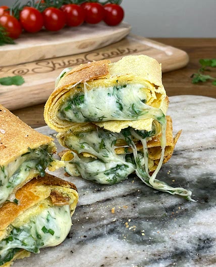 Tortilla Mozzarella Roll
