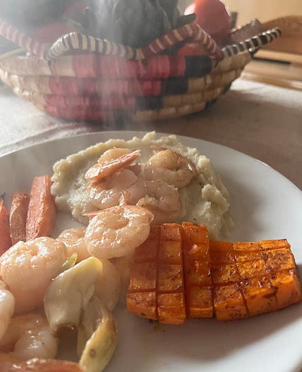 Shrimps with cauliflower purée and crunchy sweet potato 