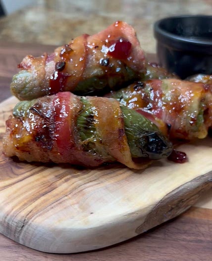 Boudin Stuffed Jalapeño Poppers