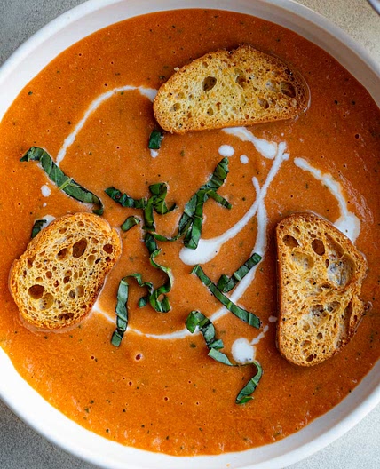 Easy Vegan Tomato Basil Soup