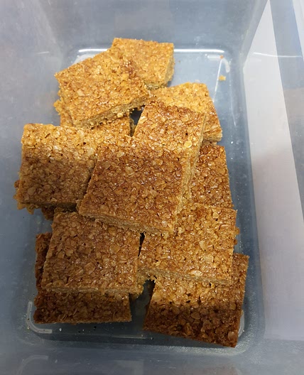 Mum's original flapjack