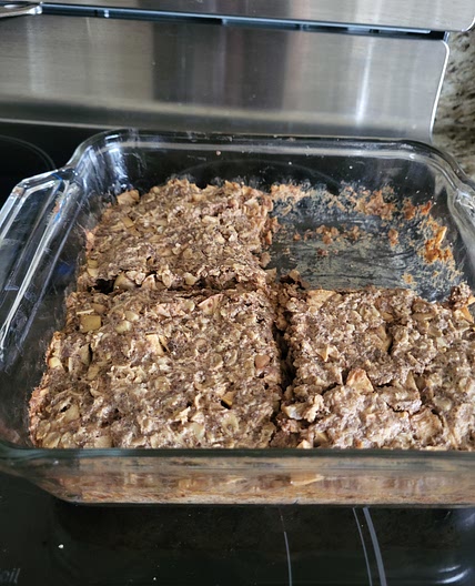 Apple baked oatmeal