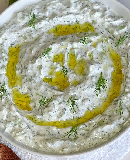 Cucumber yogurt salad