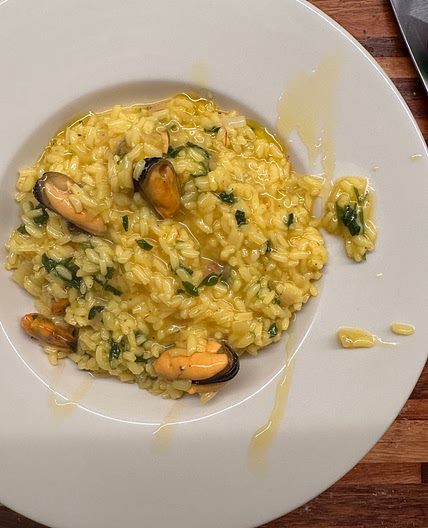 Risotto con Cozze e Zafferano